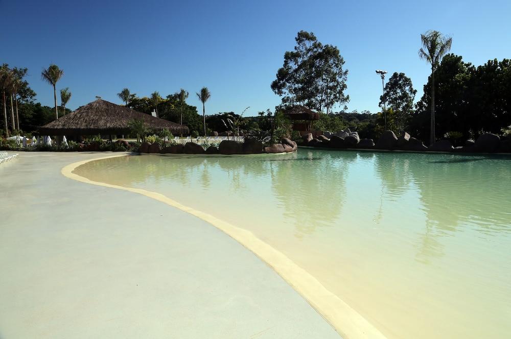 Mabu Thermas Grand Resort Фос-ду-Игуасу Экстерьер фото The lagoon at the San Diego Zoo Safari Park